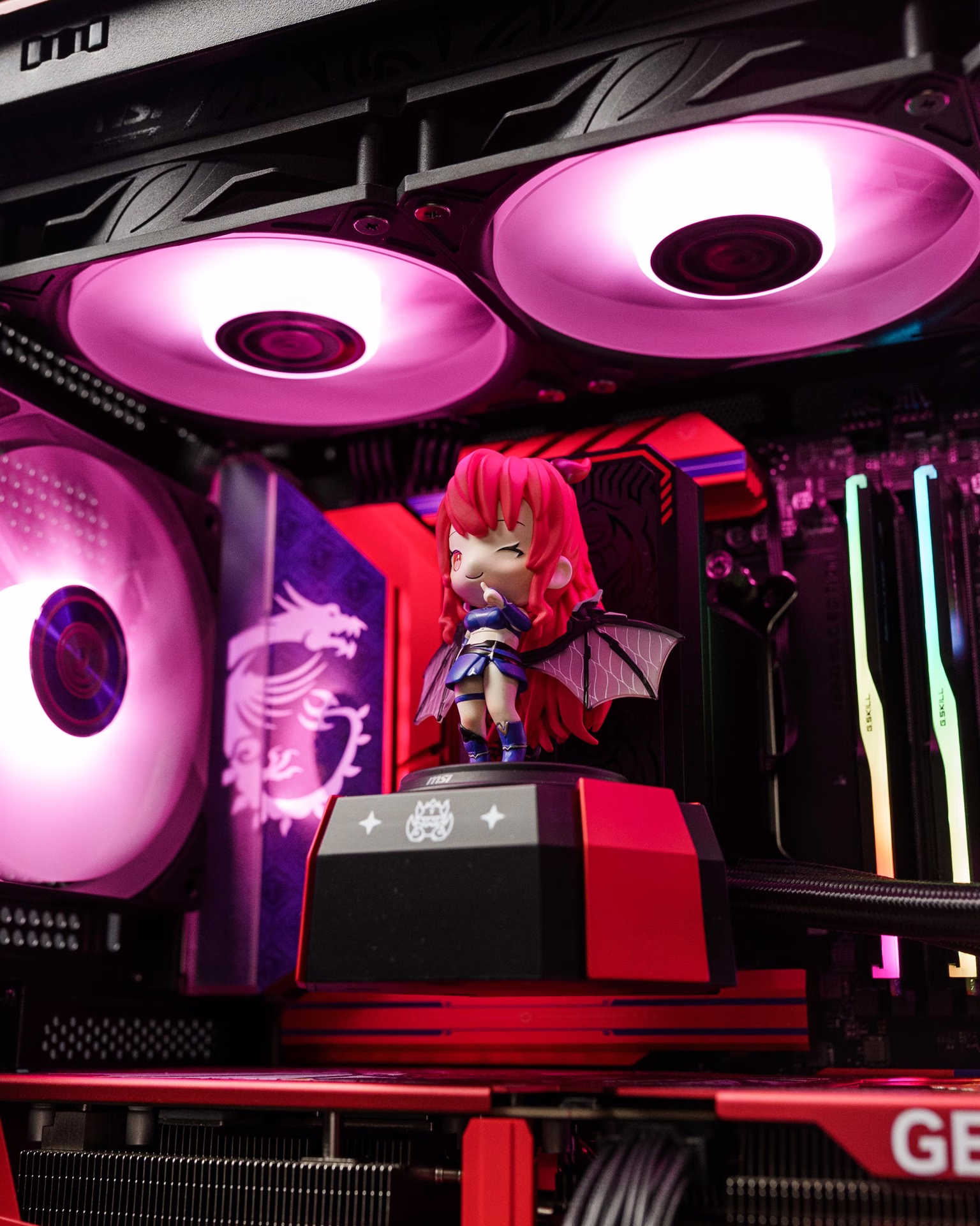 Loong:Nia MLG MSI Gaming PC - AMD Ryzen 7 9800X3D, RTX 5070 Ti 16GB, 32GB DDR5 6000Mhz Ram, 2TB SSD, 850W PSU. thumbnail 6