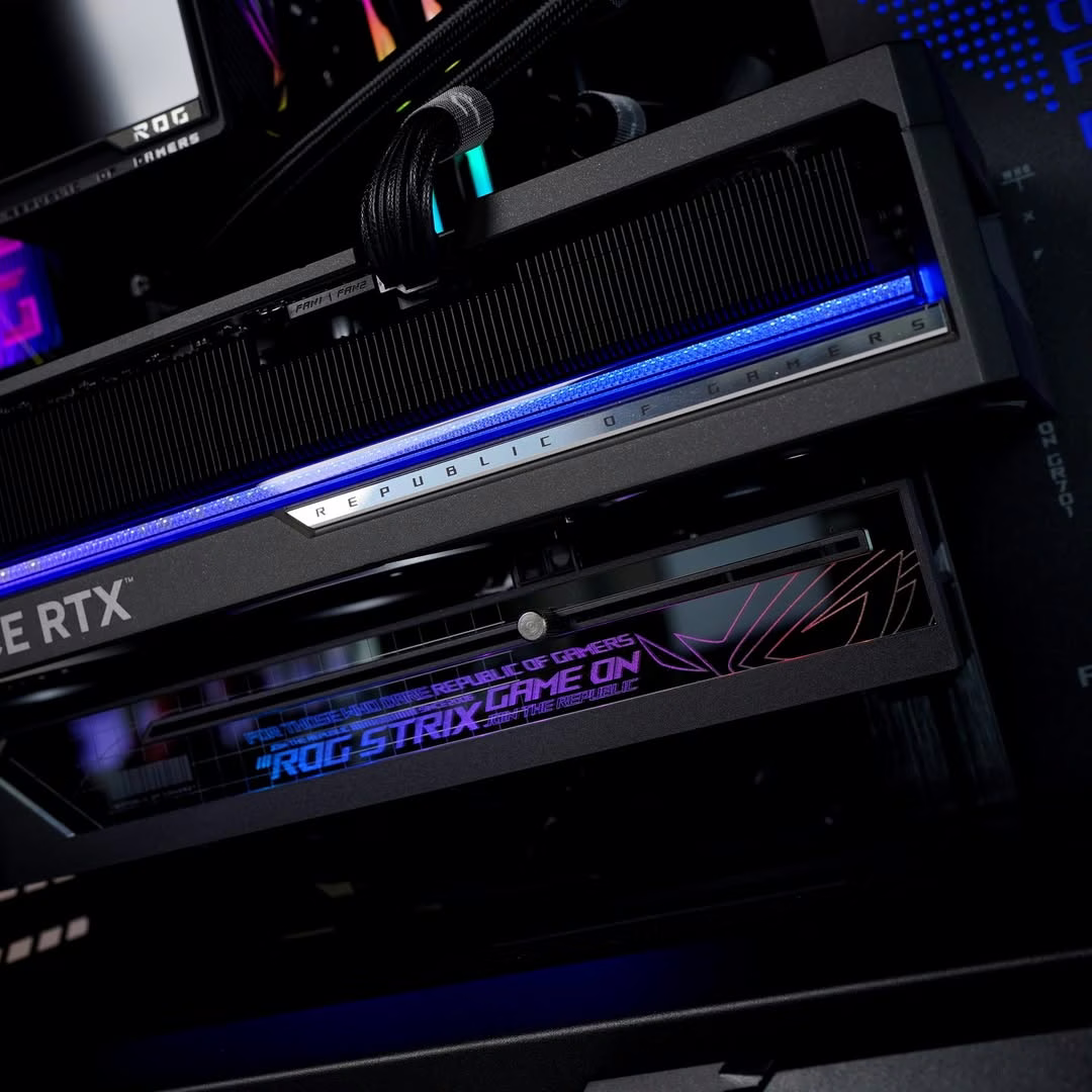 Ultimate ASUS ROG Extreme Gaming & Creator PC: Intel Core Ultra 9 285K + ROG ASTRAL LC RTX 5090 32GB, 64GB DDR5 6600MHz RGB, 4TB PCIe 5.0 SSD (14,100 MB/s), 360mm LCD AIO, 1600W Titanium, WiFi 7 thumbnail 3