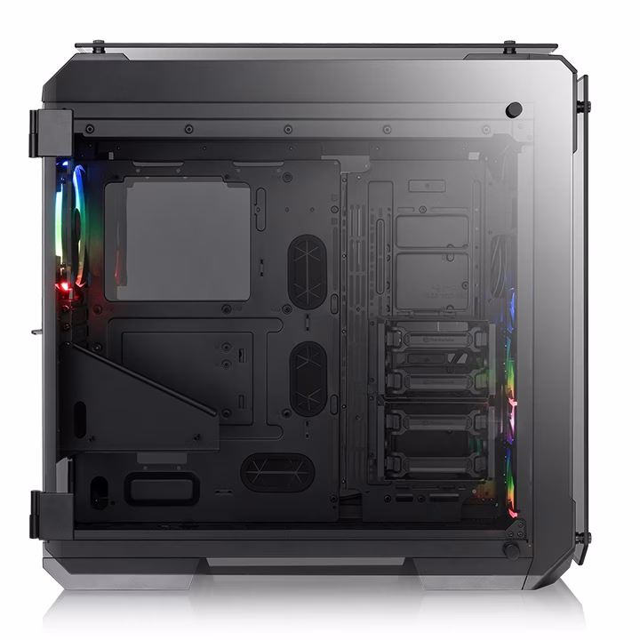 Thermaltake View 71 Tempered Glass RGB Edition E-ATX Case, 5mm Tempered Glass x 4 (Left & Right & Front & Top), 4x Pre Installed Fans, USB 3.0 x 2, USB 2.0 x 2, HD Audio x 1, 8+2 Expansion Slots, USB 3.0 x 2, USB 2.0 x 2, HD Audio x 1 | CA-117-00F1WN-00 thumbnail 5