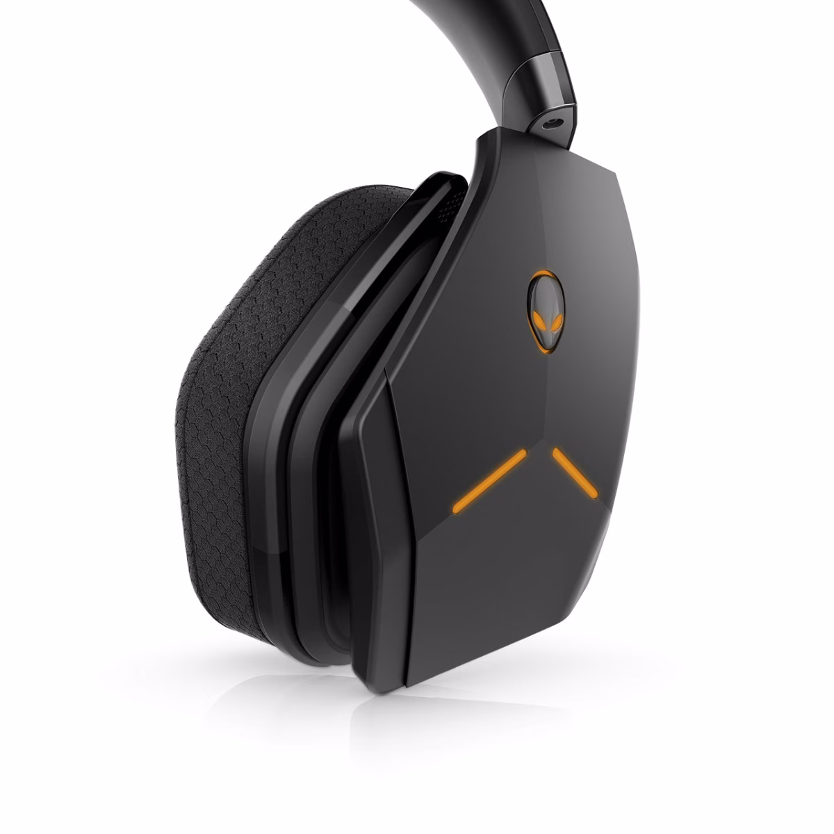  Dell Alienware AW988 Wireless Gaming Headset, 7.1 Surround Sound- RGB Alienfx -Boom Noise-Cancelling Mic -PS4, Xbox One, Nintendo Switch & Mobile Devices Via 3.5mm Connector | AW-988 – Buy Online