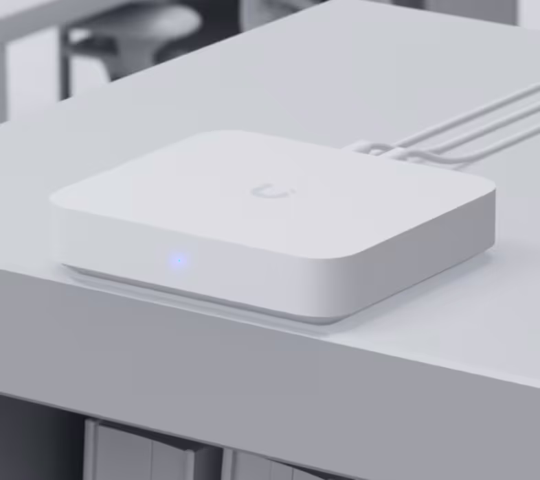 Unifi UXG-Max Gateway Max Compact Multi-WAN Independent Gateway, Full 2.5G support, Managed with a CloudKey, Official UniFi Hosting, or UniFi Network Server | UXG-Max thumbnail 2