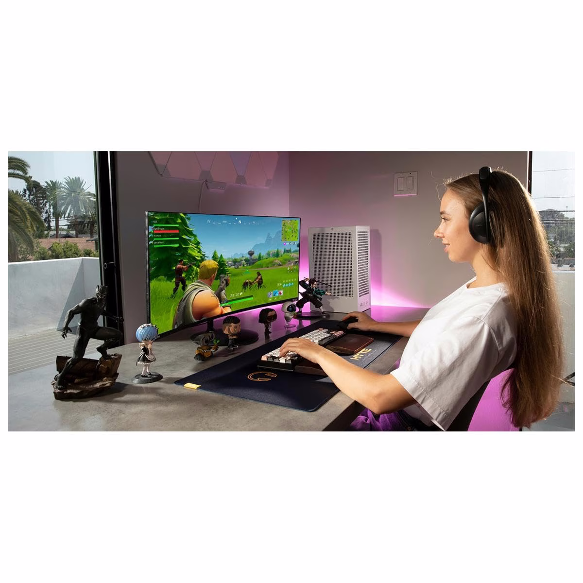 Hyte Revolt 3  Premium ITX Small Form Factor Case, Integrated handle, Upto 335mm GPU, Motherboard ITX, upto 280mm Cooler, White | CS-HYTE-REVOLT3-W thumbnail 5