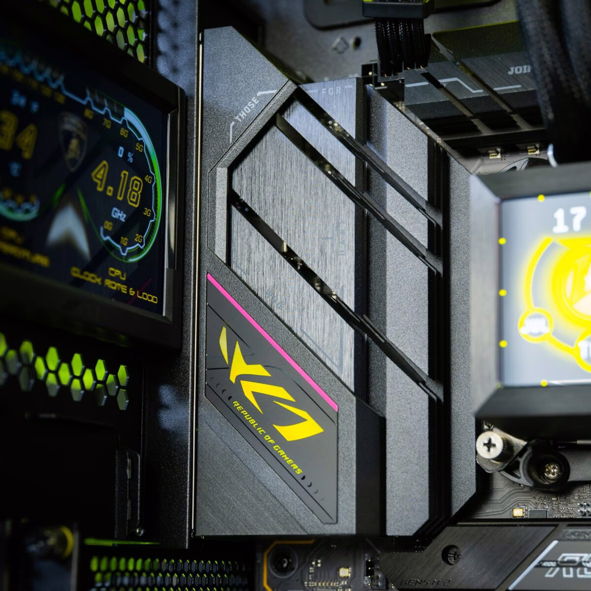 Lamborghini Edition Gaming PC, I9-14900K 14TH Gen, 4080 SUPER 16 GB, 64GB (2x32GB) 6400MHz, 2 TB NVMe, AIO 360mm Cooler, 1250W  thumbnail 3