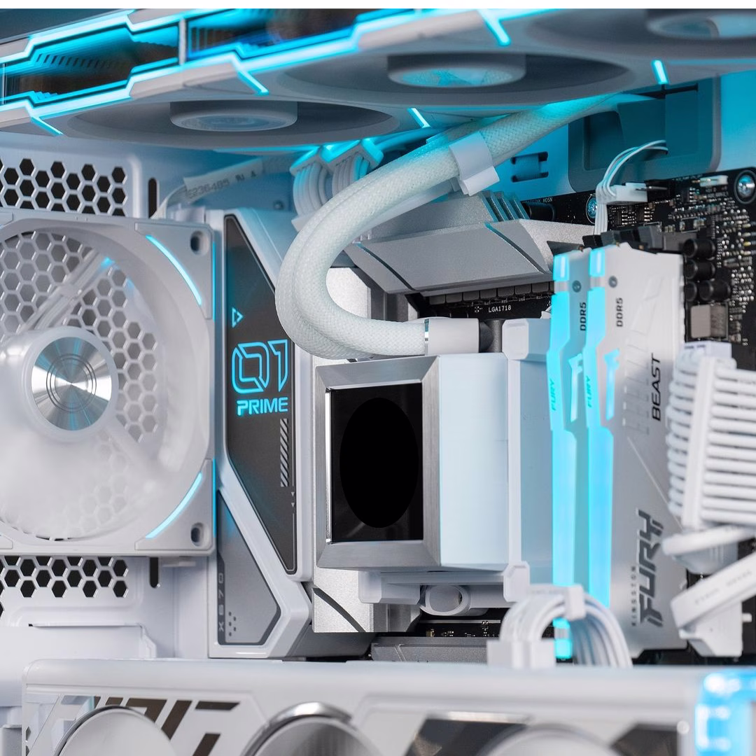 AMD X ASUS Highend Gaming PC, Ryzen 7 9800X3D, STRIX RTX 4080 SUPER 16GB, 32GB (2 x 16GB) DDR5 6400MTs, 990 PRO 2TB NVMe, 850W thumbnail 3