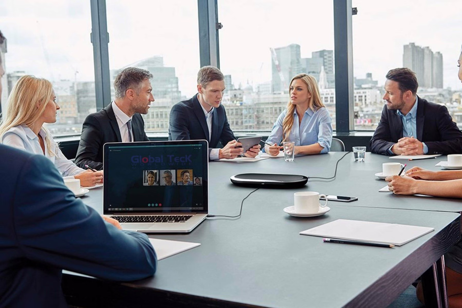 Jabra Speak 810 Conference Speakerphone, UC-Optimized ??? Portable Speaker with Bluetooth, USB, or 3.5mm Jack Connection ??? Superior Audio for Larger Calls ??? Sets Up in Seconds 7810-209 image