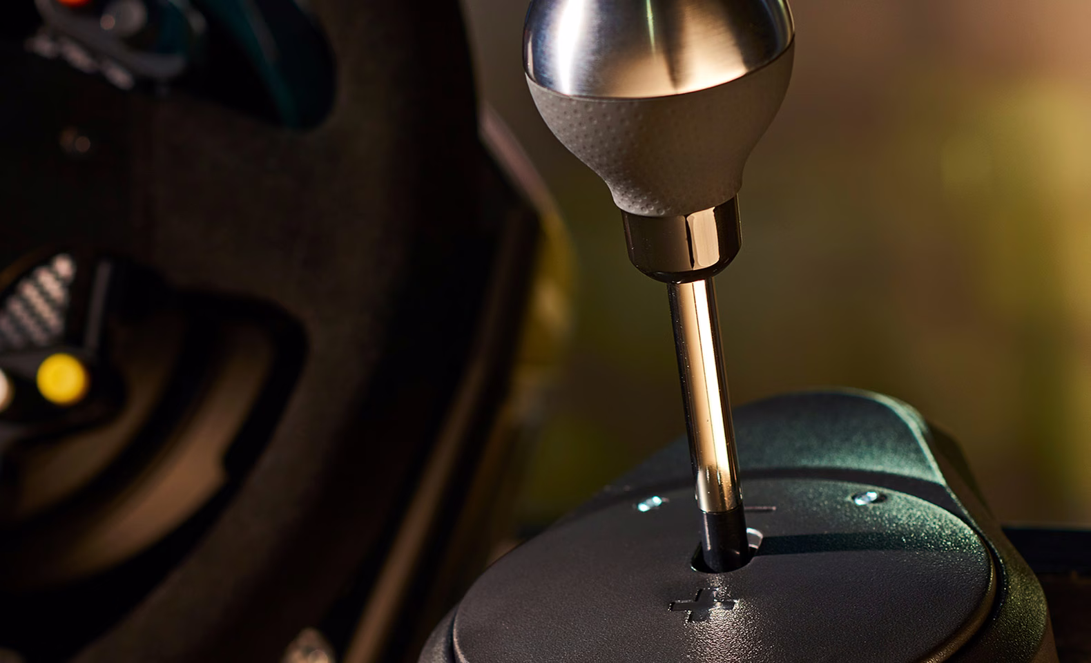 Thrustmaster TH8A Shifter Add-On, High-end, Realistic Multiplatform Shifter, H.E.A.R.T HallEffect AccuRate Technology for PC, PS4, PS5, PS5 Pro, Xbox One, and Xbox Series X|S thumbnail 4